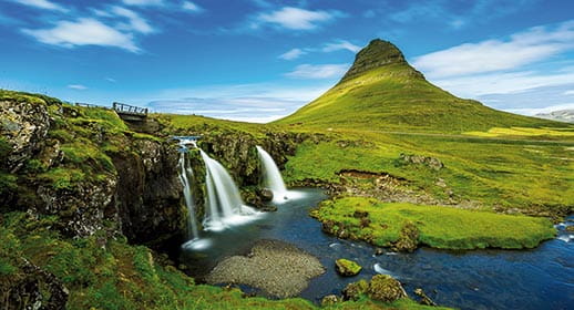 Iceland Kirkjufellsfoss, Mount Kirkjufell