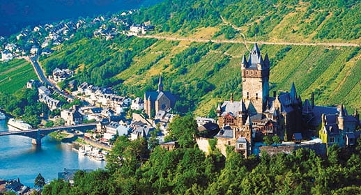 Reichsburg Castle in Cochem, overlooking the Moselle river